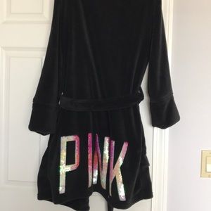 Black PINK robe